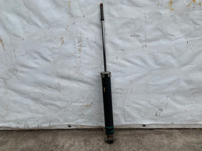 Амортизатор задний PRIUS - 30 09-17 2013 ZVW30 2ZR-FXE Амортизатор задний PRIUS - 30 09-17 2013 ZVW30 2ZR-FXE