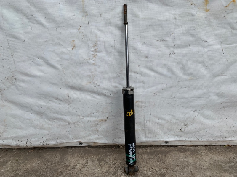 Запчасть амортизатор задний TOYOTA PRIUS - 30 09-17 2013 ZVW30 2ZR-FXE 48530-80636 Б/У Амортизатор задний TOYOTA PRIUS - 30 09-17 2013 ZVW30 2ZR-FXE 48530-80636 Б/У