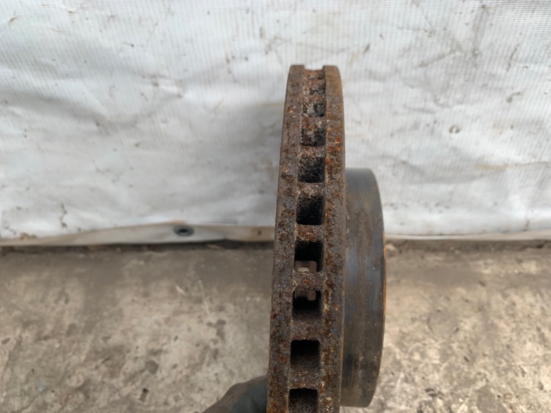 Тормозной диск передний PRIUS - 30 09-17 2013 ZVW30 2ZR-FXE