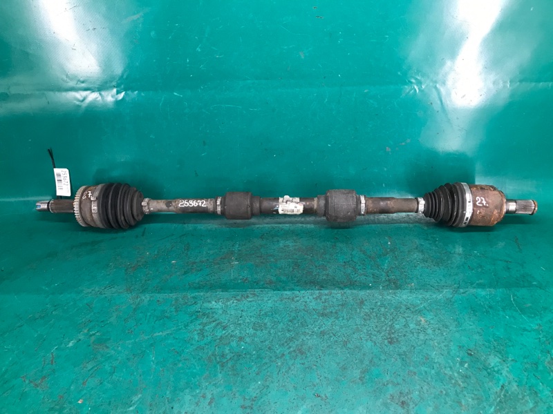 Запчасть привод передний правый KIA SOUL PS 13-19 2016 PS 2.0 G4NC 49501-B2500 Б/У Привод передний правый KIA SOUL PS 13-19 2016 PS 2.0 G4NC 49501-B2500 Б/У