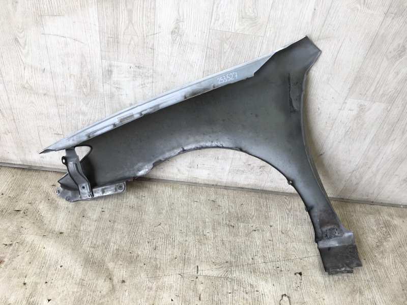 Крыло переднее правое CAMRY 30 02-06 2002 ACV30L 2.4 2AZFE