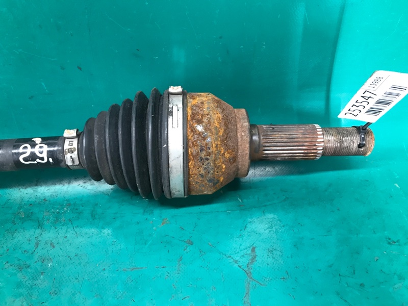 Привод передний правый SENTRA B17 12-21 2015 Седан 1.8 MRA8DE Привод передний правый SENTRA B17 12-21 2015 Седан 1.8 MRA8DE