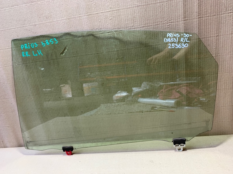 Запчасть стекло двери заднее левое TOYOTA PRIUS - 30 09-17 2013 ZVW30 2ZR-FXE 68104-47051 Б/У Стекло двери заднее левое TOYOTA PRIUS - 30 09-17 2013 ZVW30 2ZR-FXE 68104-47051 Б/У