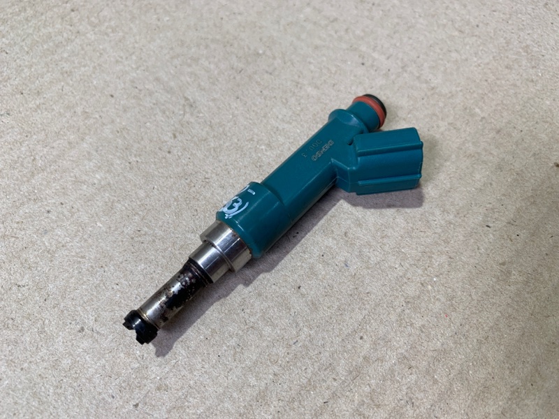 Форсунка топливная PRIUS - 30 09-17 2013 ZVW30 2ZR-FXE Форсунка топливная PRIUS - 30 09-17 2013 ZVW30 2ZR-FXE