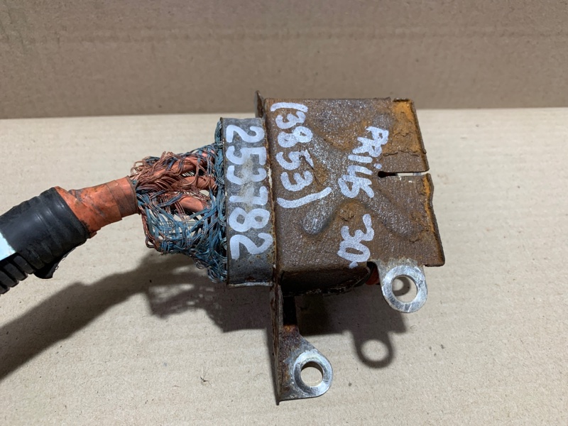 Проводка высоковольтной батареи PRIUS - 30 09-17 2013 ZVW30 2ZR-FXE Проводка высоковольтной батареи PRIUS - 30 09-17 2013 ZVW30 2ZR-FXE