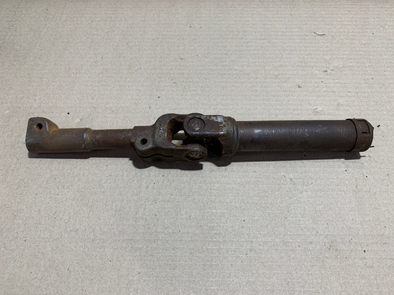 Рулевой карданчик PRIUS - 30 09-17 2013 ZVW30 2ZR-FXE Рулевой карданчик PRIUS - 30 09-17 2013 ZVW30 2ZR-FXE