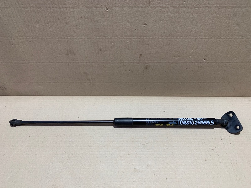 Запчасть амортизатор крышки багажника левый TOYOTA PRIUS - 30 09-17 2013 ZVW30 2ZR-FXE 68960-0W532 Б/У Амортизатор крышки багажника левый TOYOTA PRIUS - 30 09-17 2013 ZVW30 2ZR-FXE 68960-0W532 Б/У