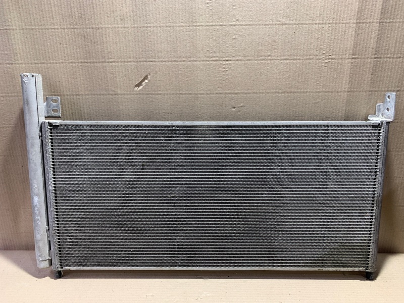 Радиатор кондиционера PRIUS - 30 09-17 2013 ZVW30 2ZR-FXE Радиатор кондиционера PRIUS - 30 09-17 2013 ZVW30 2ZR-FXE