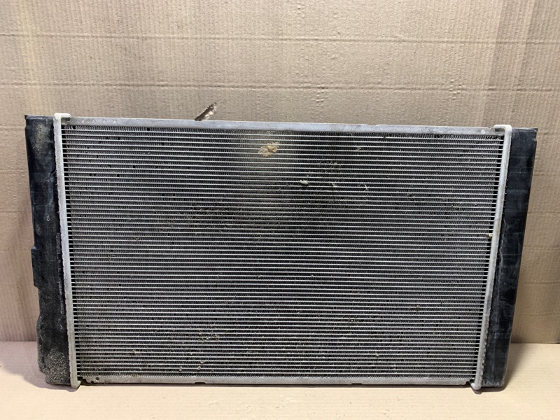 Радиатор основной TOYOTA PRIUS - 30 09-17 ZVW30 2ZR-FXE