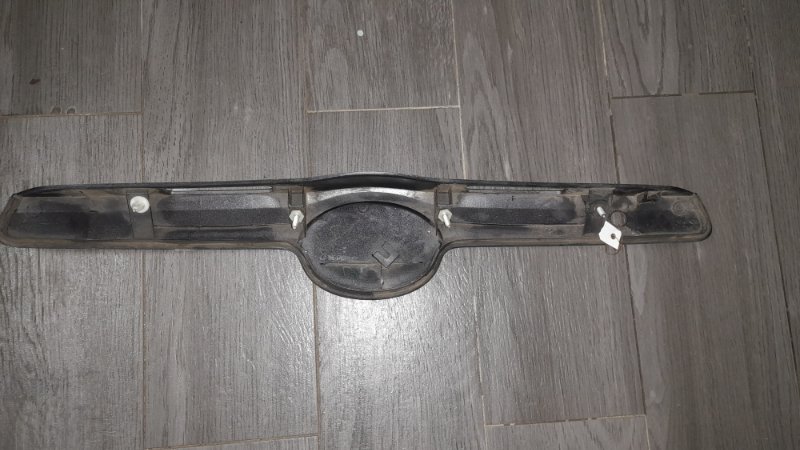 Панель подсветки номера CAMRY 40 06-11 ACV40 Панель подсветки номера CAMRY 40 06-11 ACV40