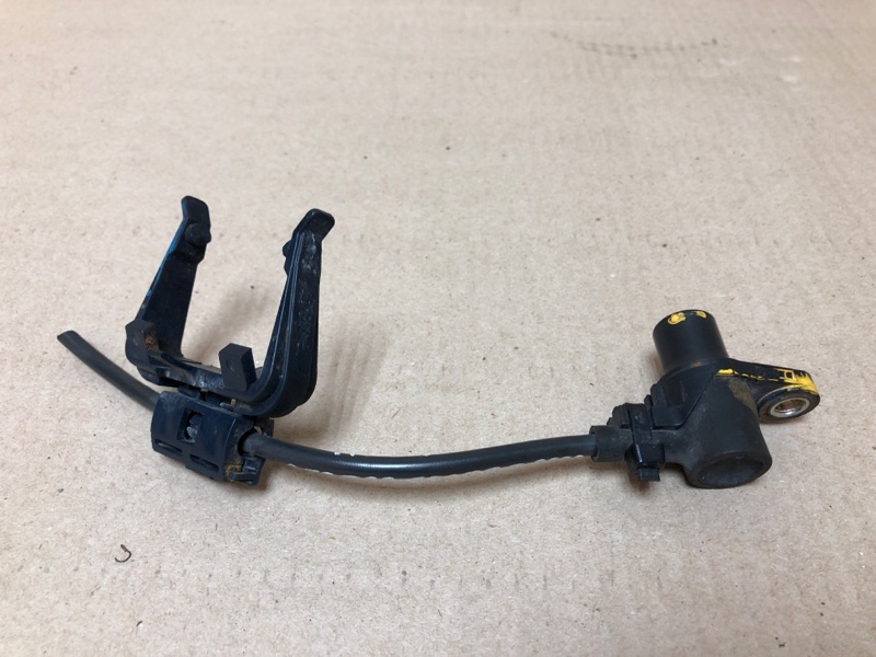 Датчик ABS передний левый TOYOTA SOLARA 03-09 ACV30 Кабриолет 3.3 3MZ-FE