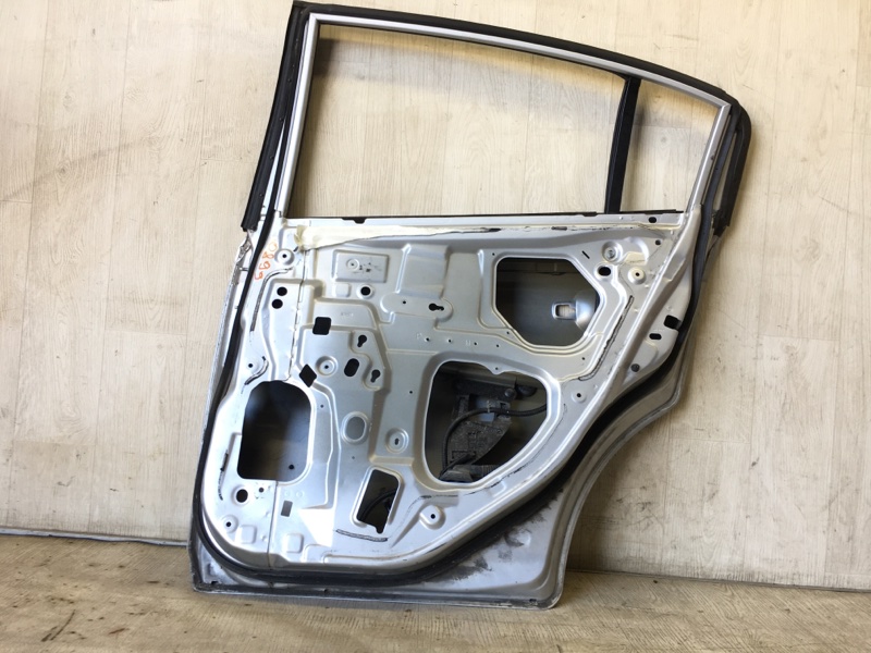 Дверь задняя правая SENTRA (B16) 06–12 2012 2.0 MR20DE