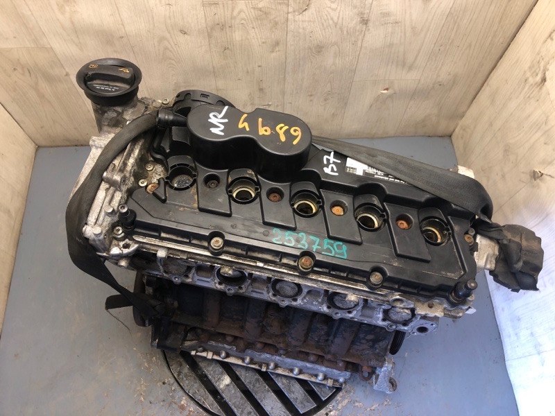 Запчасть двигатель бензин VOLKSWAGEN PASSAT B7 11-15 2012 2.5 CBUA CBUA Б/У Двигатель бензин VOLKSWAGEN PASSAT B7 11-15 2012 2.5 CBUA CBUA Б/У