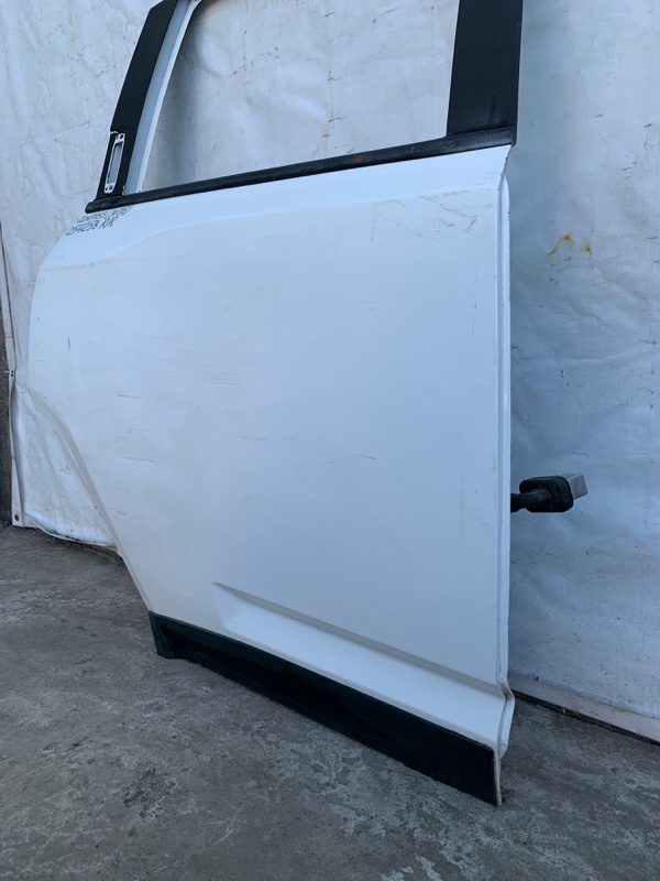 Дверь задняя правая COMPASS 06-16 2012 Внедорожник 2.0 Дверь задняя правая COMPASS 06-16 2012 Внедорожник 2.0