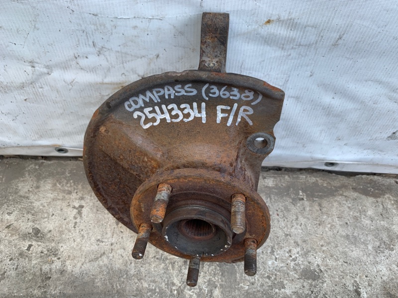 Кулак поворотный правый JEEP COMPASS 06-16 Внедорожник 2.0 Кулак поворотный правый JEEP COMPASS 06-16 Внедорожник 2.0