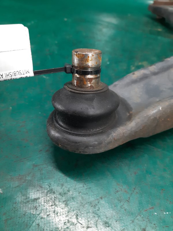 Рычаг передней подвески нижний правый ASX / OUTLANDER SPORT 10-21 2015 Внедорожник 2.0 4B11