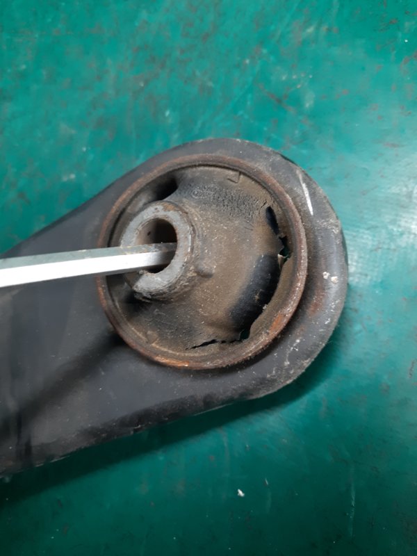 Рычаг передней подвески нижний правый ASX / OUTLANDER SPORT 10-21 2015 Внедорожник 2.0 4B11