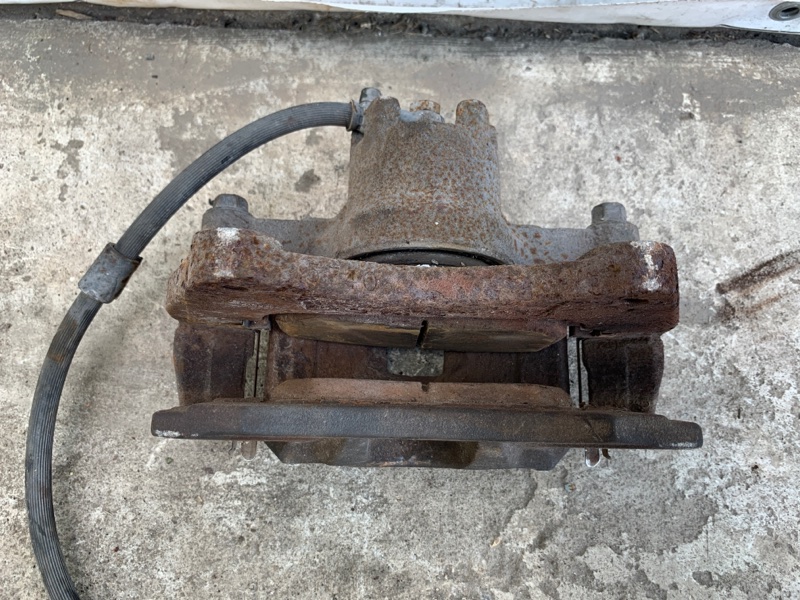 Суппорт тормозной передний левый COMPASS 06-16 2012 Внедорожник 2.0 Суппорт тормозной передний левый COMPASS 06-16 2012 Внедорожник 2.0