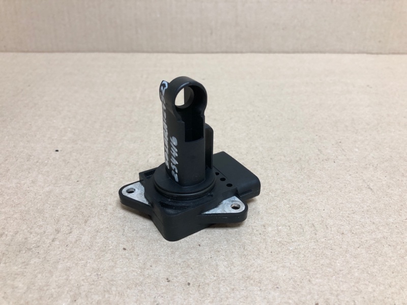 Расходомер воздуха TOYOTA SOLARA 03-09 2006 ACV30L Кабриолет 3.3 3MZ-FE 22204-0D030 Б/У