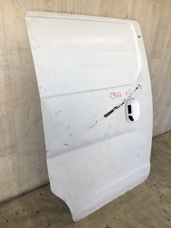 Дверь боковая сдвижная правая NISSAN NV200 USA 13- M20X 2.0 MR20DE