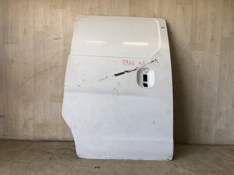 Дверь боковая сдвижная правая NV200 USA 13- 2017 M20X 2.0 MR20DE