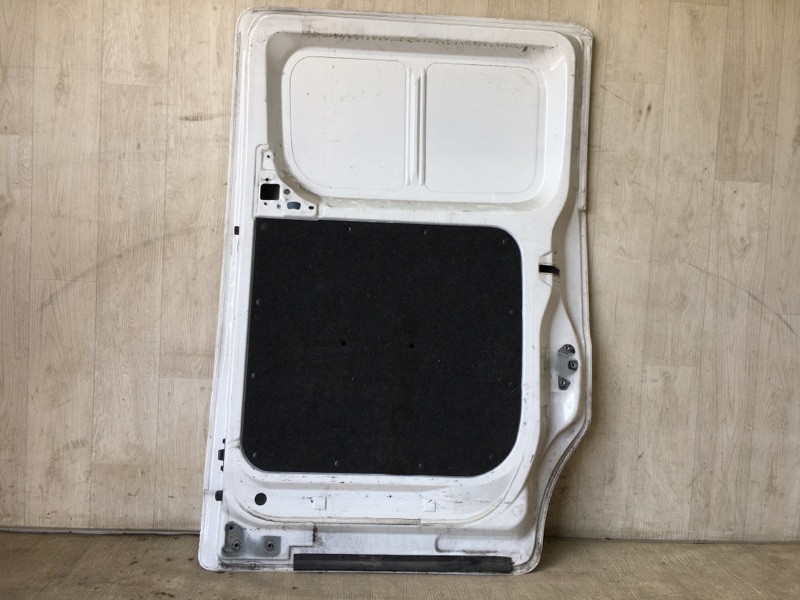 Дверь боковая сдвижная правая NV200 USA 13- 2017 M20X 2.0 MR20DE