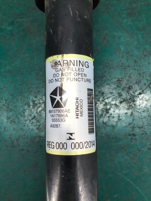 Амортизатор задний CHEROKEE 14- 2017 Внедорожник 2.4 Амортизатор задний CHEROKEE 14- 2017 Внедорожник 2.4