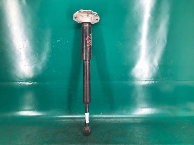 Запчасть амортизатор задний JEEP CHEROKEE 14- 2017 Внедорожник 2.4 68224858AD Б/У Амортизатор задний JEEP CHEROKEE 14- 2017 Внедорожник 2.4 68224858AD Б/У