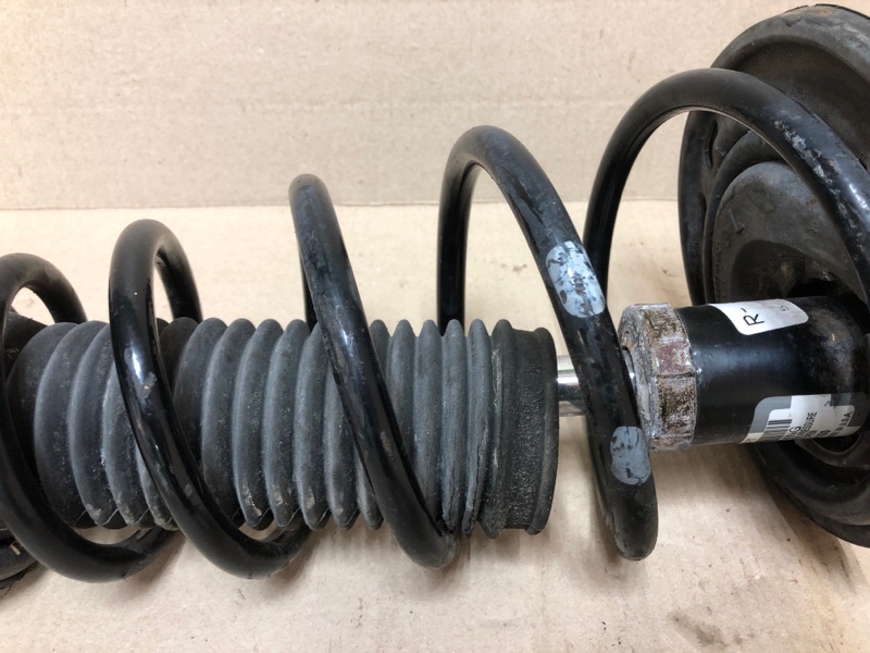 Амортизатор задний левый SOLARA 03-09 2006 ACV30L Кабриолет 3.3 3MZ-FE Амортизатор задний левый SOLARA 03-09 2006 ACV30L Кабриолет 3.3 3MZ-FE