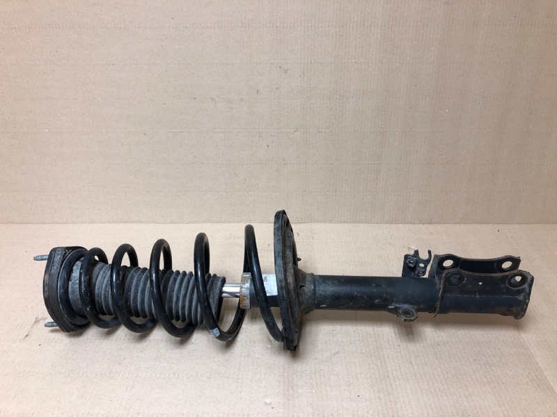 Запчасть амортизатор задний правый TOYOTA SOLARA 03-09 2006 ACV30L Кабриолет 3.3 3MZ-FE 48530-A9230 Б/У Амортизатор задний правый TOYOTA SOLARA 03-09 2006 ACV30L Кабриолет 3.3 3MZ-FE 48530-A9230 Б/У