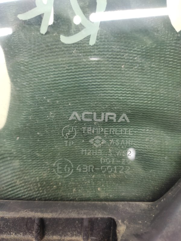 Стекло двери глухое заднее правое ACCORD CL7 / TSX 03-08 2008 Седан 2.4 Стекло двери глухое заднее правое ACCORD CL7 / TSX 03-08 2008 Седан 2.4