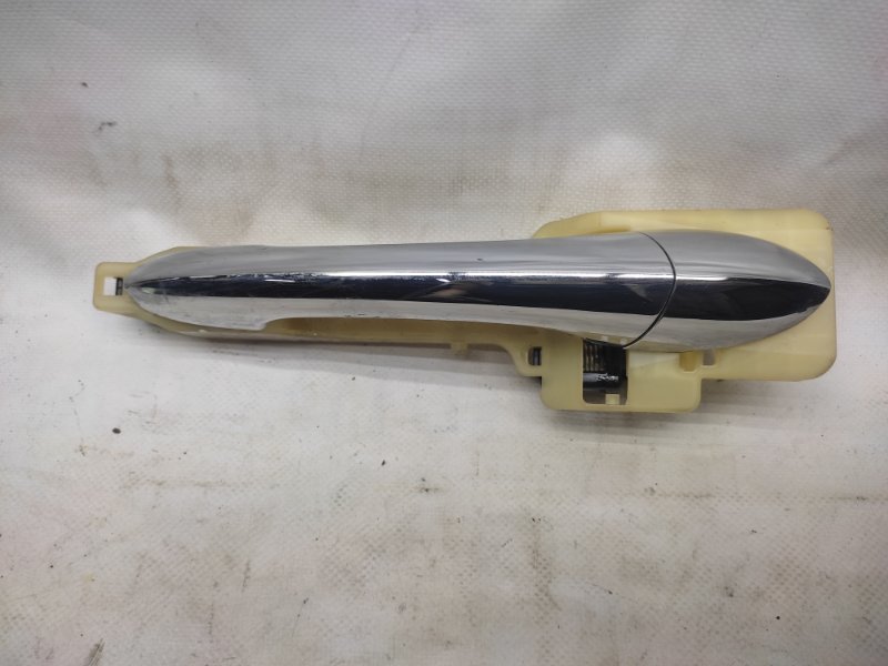 Ручка двери наружная задняя левая HYUNDAI SONATA YF 10-14 2015 Седан 2.4 82651-3S000 Б/У