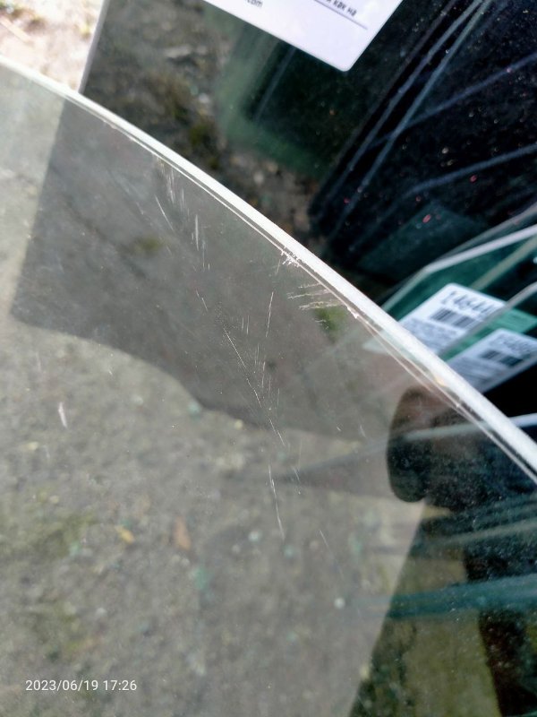 Стекло двери переднее правое INFINITI G25/G35/G37/Q40 06-14 COUPE 3.7 VQ37VHR