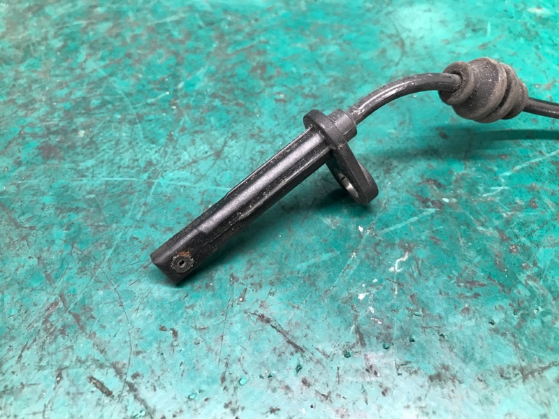 Датчик ABS задний левый JEEP CHEROKEE 14- Внедорожник 2.4