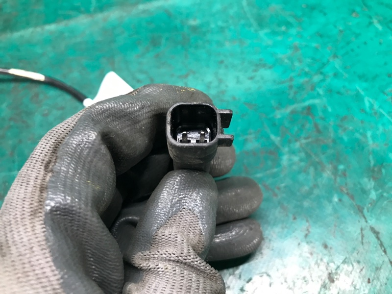 Датчик ABS задний левый CHEROKEE 14- 2017 Внедорожник 2.4