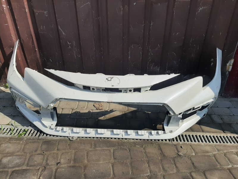 Бампер передний передний TOYOTA COROLLA 18- 2020- 52119-F2922 Б/У