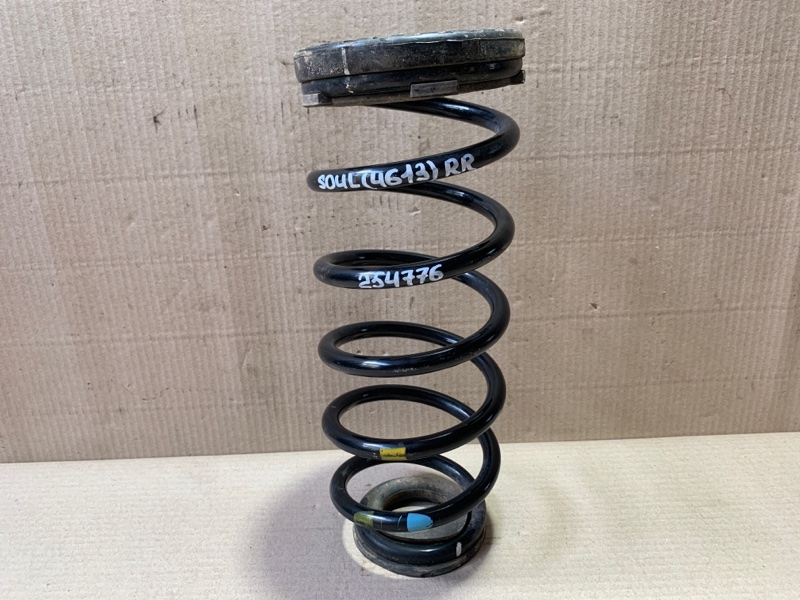 Запчасть пружина задней подвески KIA SOUL PS 13-19 2013 PS 2.0 G4NC 55330-B2230 Б/У Пружина задней подвески KIA SOUL PS 13-19 2013 PS 2.0 G4NC 55330-B2230 Б/У