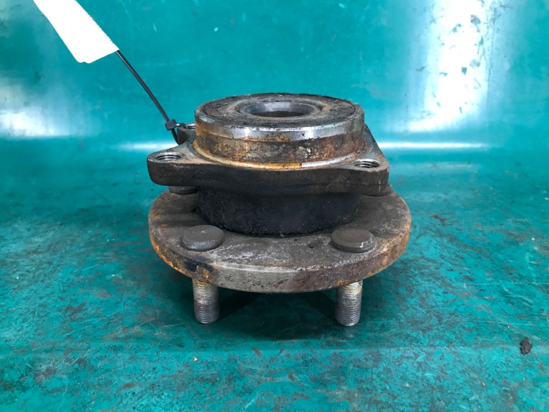 Ступица передняя левая TRIBECA B10 07-13 2008 Внедорожник 3.6 EZ36