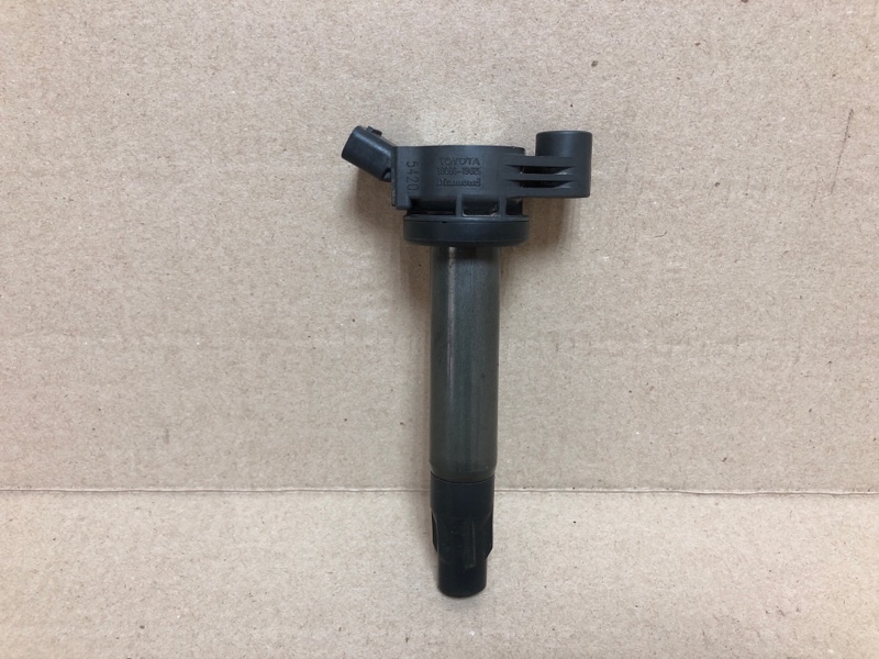 Запчасть катушка зажигания TOYOTA SOLARA 03-09 2006 ACV30L Кабриолет 3.3 3MZ-FE 90080-19025 Б/У Катушка зажигания TOYOTA SOLARA 03-09 2006 ACV30L Кабриолет 3.3 3MZ-FE 90080-19025 Б/У