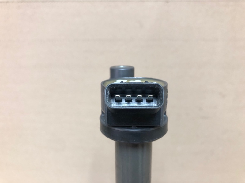 Катушка зажигания TOYOTA SOLARA 03-09 ACV30L Кабриолет 3.3 3MZ-FE Катушка зажигания TOYOTA SOLARA 03-09 ACV30L Кабриолет 3.3 3MZ-FE