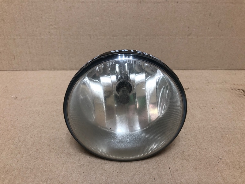 Противотуманная фара передняя правая TOYOTA SOLARA 03-09 2006 ACV30L Кабриолет 3.3 3MZ-FE 81210-AA030 Б/У