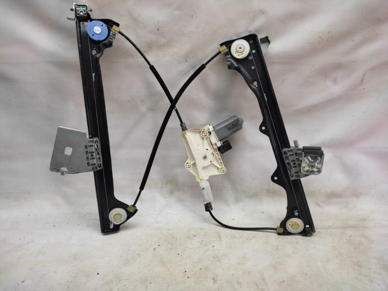 Стеклоподъемник передний правый G25/G35/G37/Q40 06-14 2009 COUPE 3.7 VQ37VHR