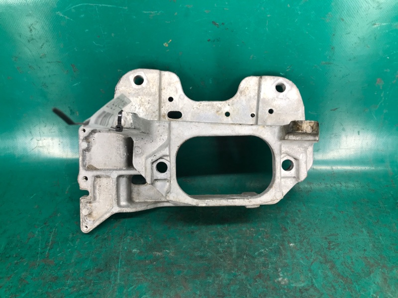 Кронштейн двигателя NISSAN SENTRA B17 12-21 2015 Седан 1.8 MRA8DE 11254-1KG0A Б/У