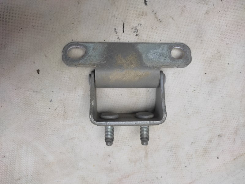 Петля крышки багажника задняя левая SORENTO UM 14- 2016 Внедорожник 2.4