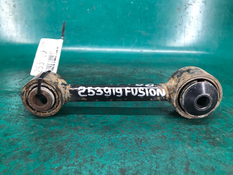 Рычаг задней подвески поперечный левый FORD FUSION 14- 2014 Седан 2.5 DG9Z-5A972-A Б/У