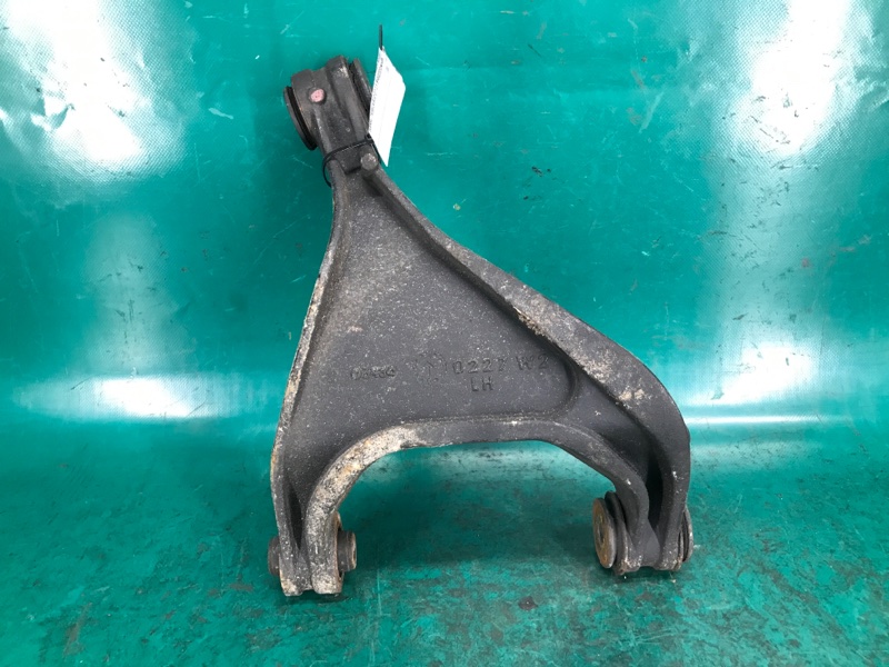 Рычаг задней подвески поперечный верхний задний левый SUBARU TRIBECA B10 07-13 2008 Внедорожник 3.6 EZ36 20252XA01A Б/У