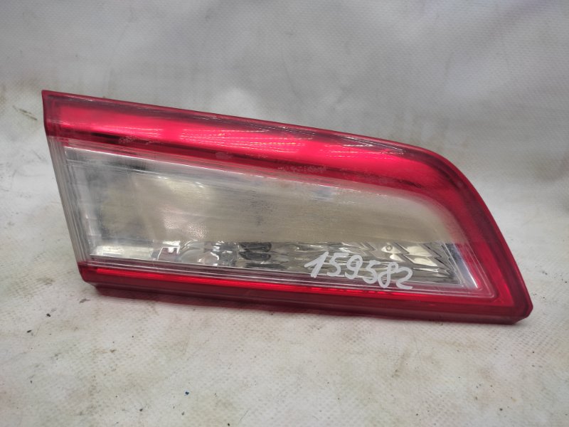 Фонарь внутренний задний левый TOYOTA CAMRY 50 12-15 2012 ASV50 2.5 2ARFE 81590-06380 Б/У