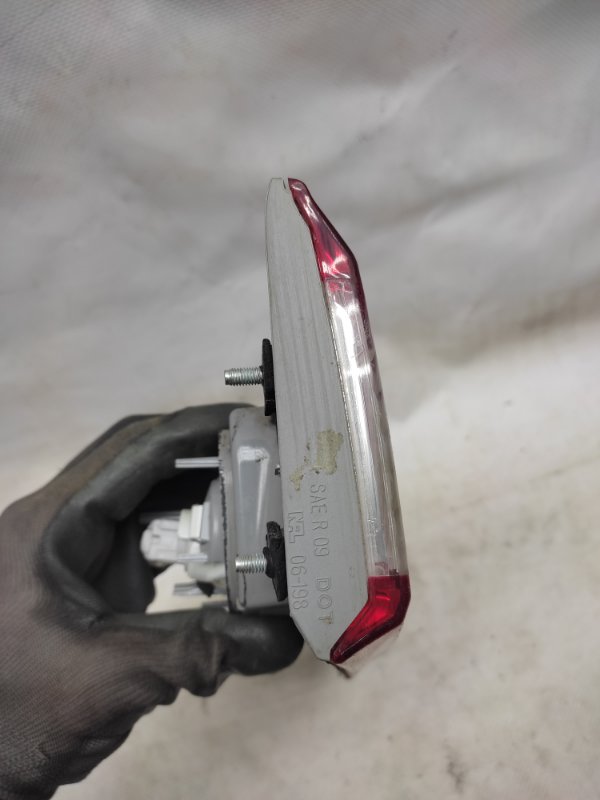 Фонарь внутренний задний левый CAMRY 50 12-15 2012 ASV50 2.5 2ARFE