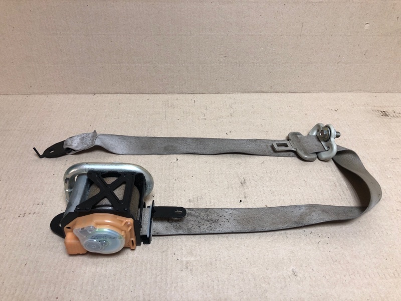 Запчасть ремень безопасности правый MAZDA CX-7 06-12 2009 Внедорожник 2.5 L5 EHY4-57-L3035 Б/У Ремень безопасности правый MAZDA CX-7 06-12 2009 Внедорожник 2.5 L5 EHY4-57-L3035 Б/У