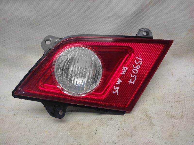Фонарь внутренний задний правый INFINITI M35/M45 04-10 2006 Седан 3.5 VQ35DE 26550-EG610 Б/У